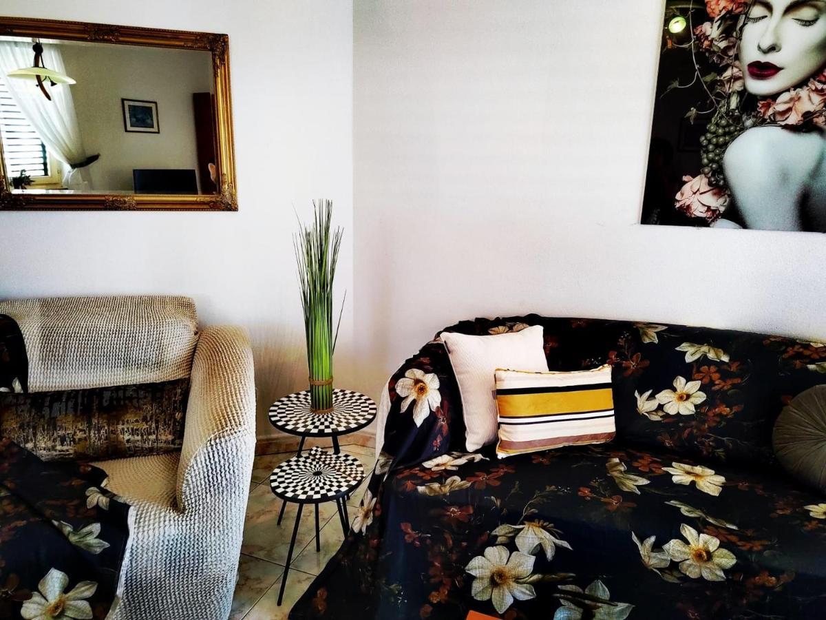 Villa Mareonda - Apartments Sussurro Rovinj Dış mekan fotoğraf