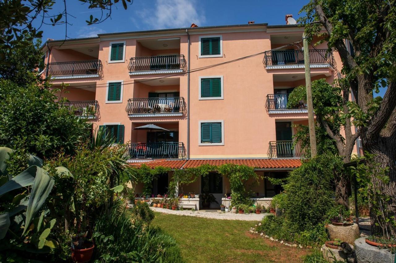 Villa Mareonda - Apartments Sussurro Rovinj Dış mekan fotoğraf