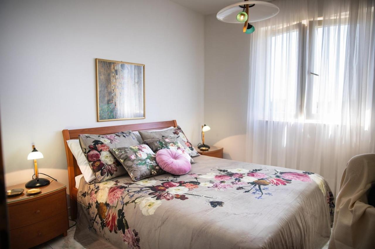 Villa Mareonda - Apartments Sussurro Rovinj Dış mekan fotoğraf