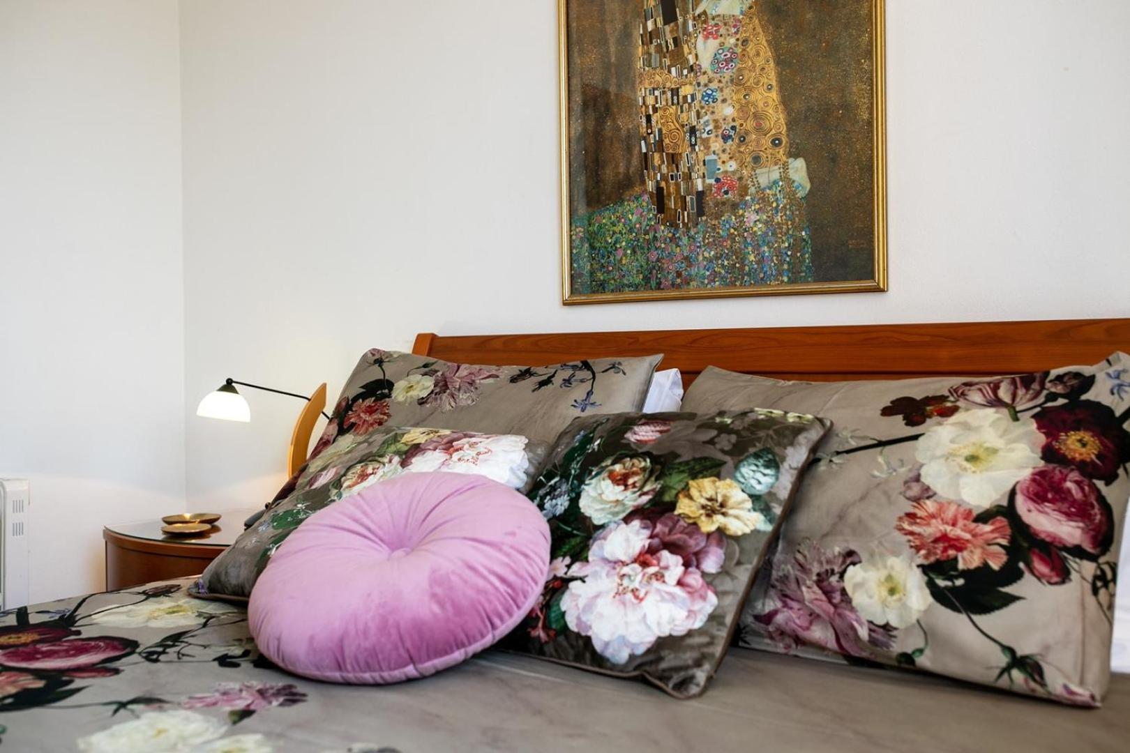 Villa Mareonda - Apartments Sussurro Rovinj Dış mekan fotoğraf